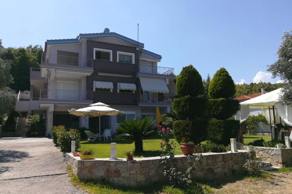 Paradiso Ормос Пангиас Екстериор снимка